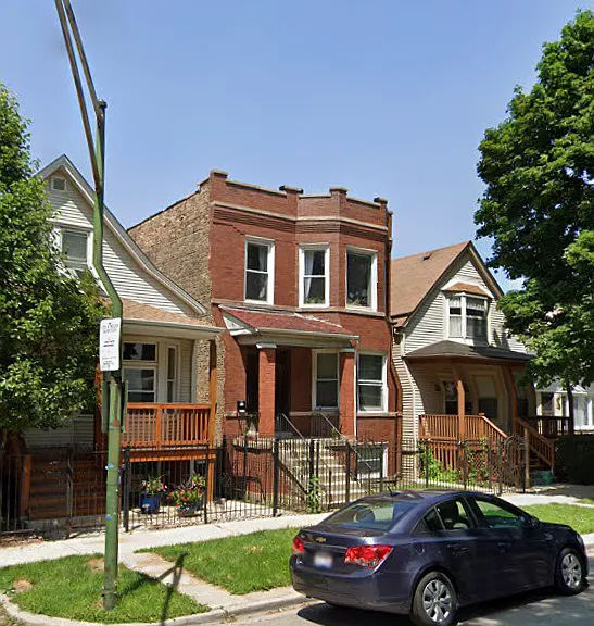 2742 W Nelson St #1 — Photo 1
