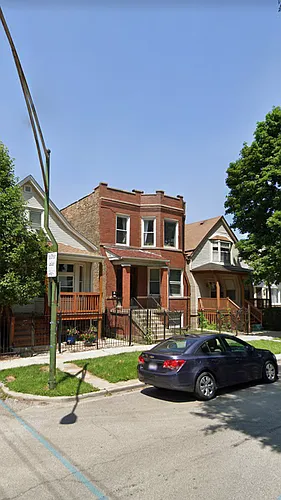 2742 W Nelson St #1 Photo 1