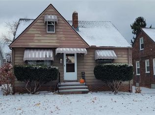 13722 Wainstead Ave, Cleveland, OH