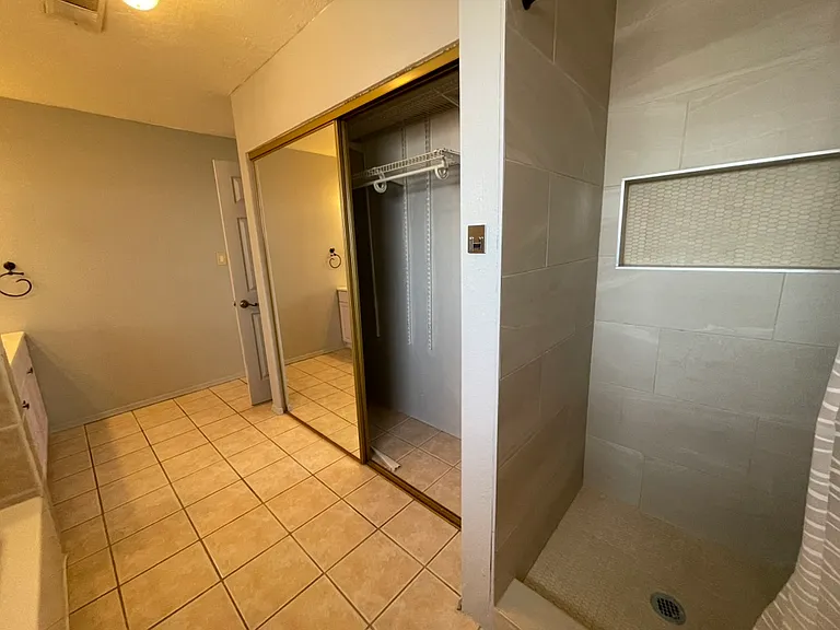 6275 Roadrunner Loop NE — Photo 10