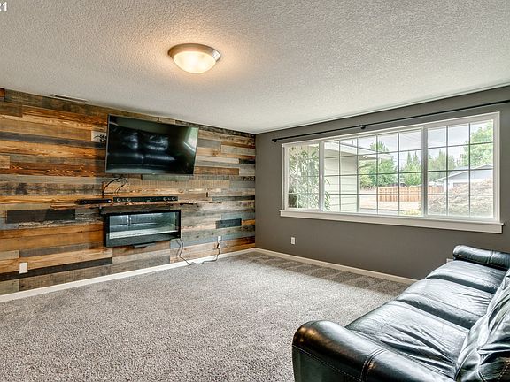 5th image of 10420 NE 88th Ave