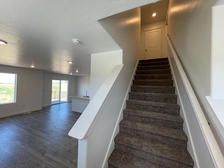 1256 W Hidden Spring Dr — Photo 24