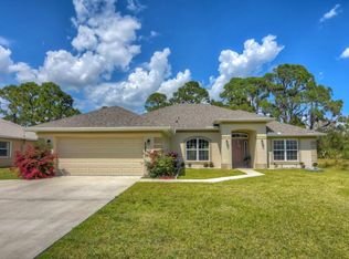 325 SW Dagget Ave, Port Saint Lucie, FL 34953
