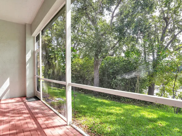 2005 Oakhurst Way, Riviera Beach, FL 33404