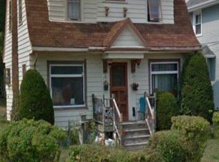 1600 Carlisle Ave, Racine, WI 53404