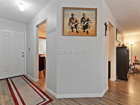 1859362_3