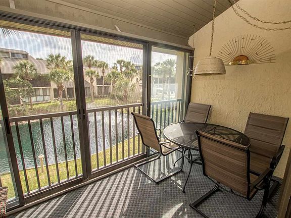 5th image of 96 Village Del Prado Cir