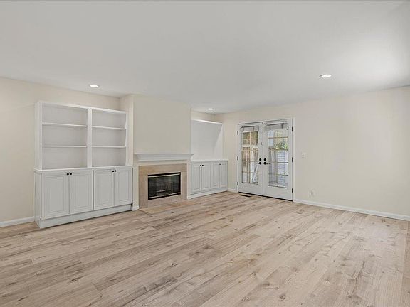 4th image of 271 Sierra Vista Ave APT 5