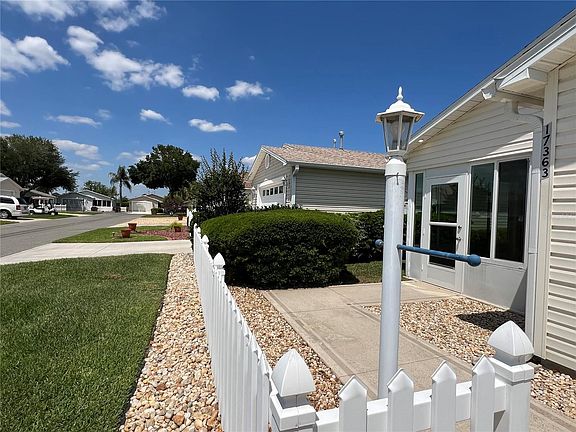 2nd image of 17363 SE 78th Harmony Cir