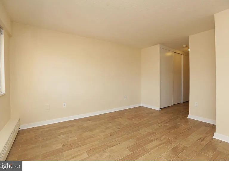 2101 Chestnut St #826 — Photo 10