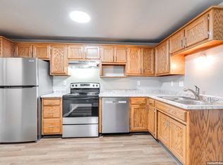 Allouez Townhomes, Green Bay, WI 54301