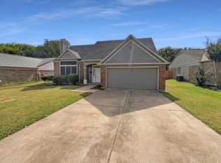 6841 N Park Dr #0, North Richland Hills, TX 76182