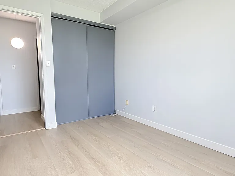 2940 Elsmere Ave #108 — Photo 13