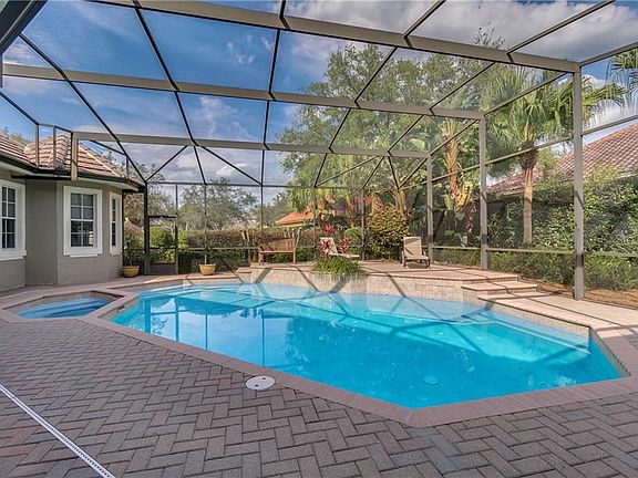 3rd image of 8817 Elliotts Ct
