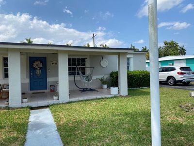 9901 SW 49th St, Miami, FL, 33165