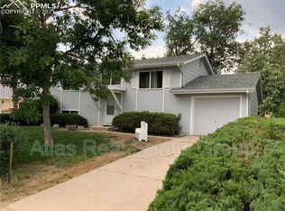 2022 Pepperwood Dr, Colorado Springs, CO 80910