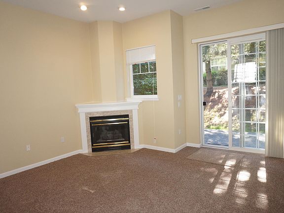 3rd image of 2080 132nd Ave SE APT 808