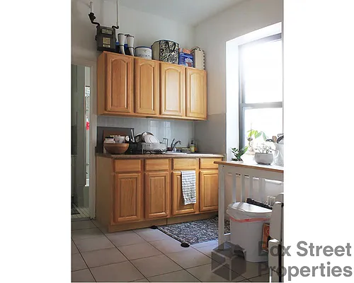 Rented by Box Street Properties LLC | media 7