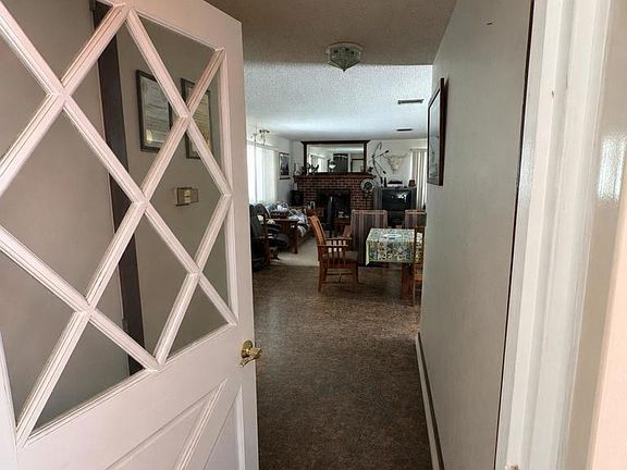 3rd image of 11556 Bridle Path Ln