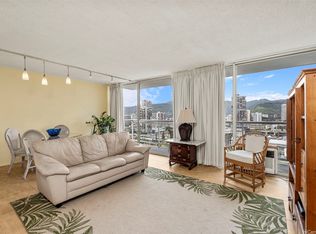 2233 Ala Wai Blvd APT 18C, Honolulu, HI 96815