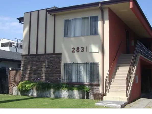 2831 S Sycamore Ave APT 1, Los Angeles, CA 90016