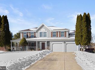 76 Brook Meadow Cir, Shrewsbury, PA 17361