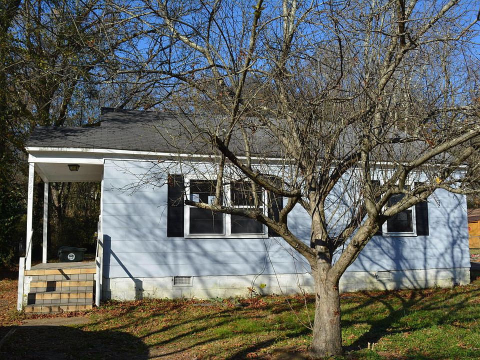 1st image of 3947 Birmingham Dr