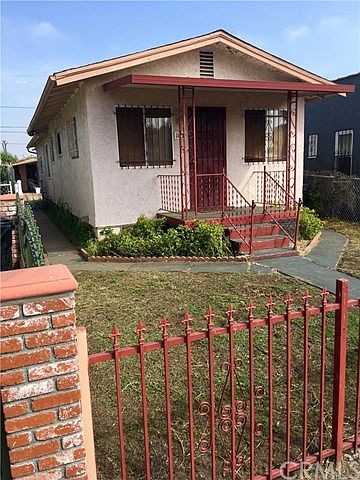 1st image of 425 E 112th St