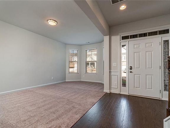 2nd image of 355 Hillgrove Dr