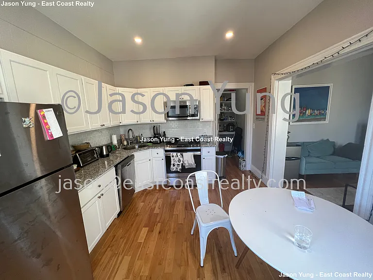 72 Gardner St #D5 — Photo 9