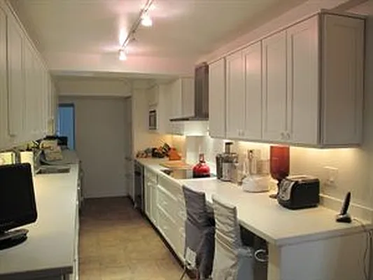 Rented by Douglas Elliman | media 37