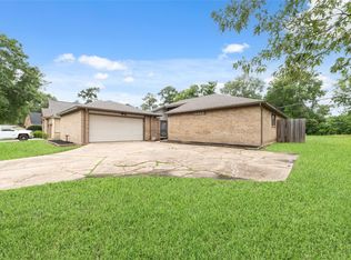 16611 N Quadrant Ct, Crosby, TX 77532
