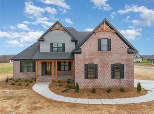 7429 Kingsley Pl, Stokesdale, NC 27357