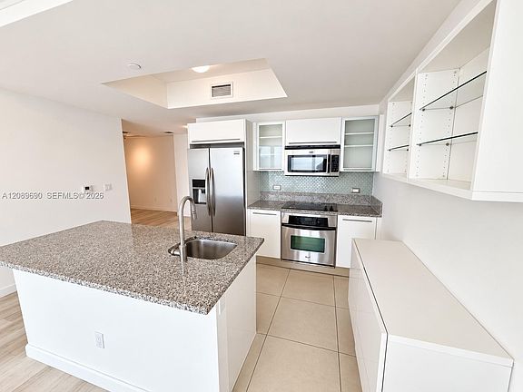 4th image of 888 Biscayne Blvd APT 3306