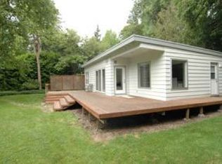 2562 SW Mossy Brae Rd, West Linn, OR 97068