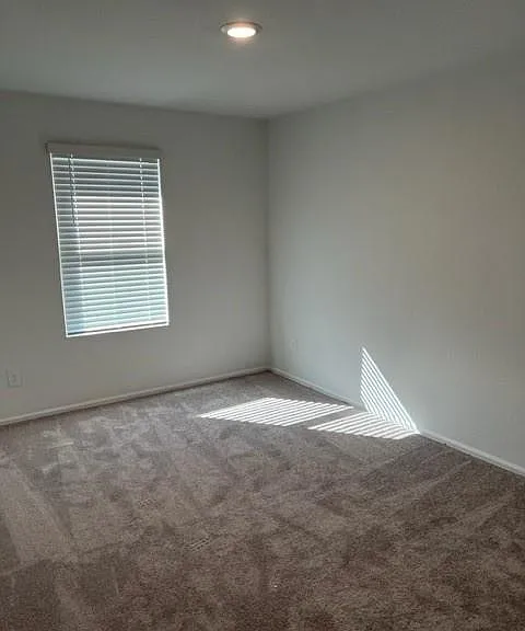 18919 Sorento Bay Ln — Photo 24