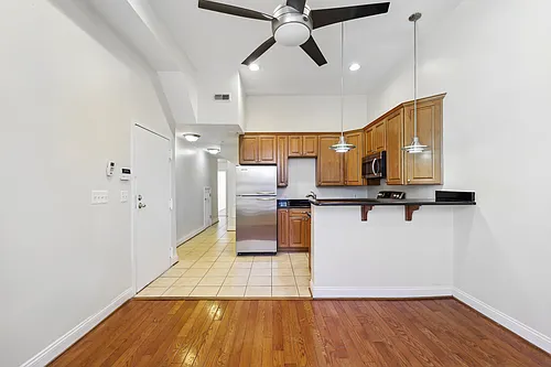 1006 N St NW #2 Photo 1