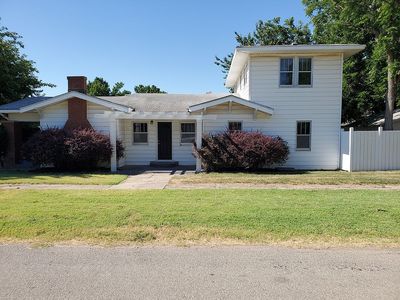 302 S Elm St, Ponca City, OK, 74601