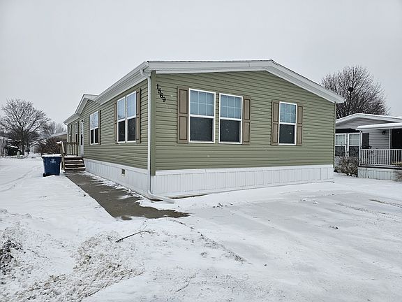3rd image of 1569 Andrew Pl #317