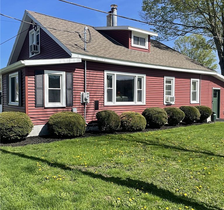 1st image of 95 W Lamoka Ave