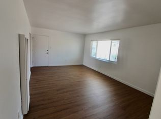 322 Bungalow Dr APT 4, El Segundo, CA 90245
