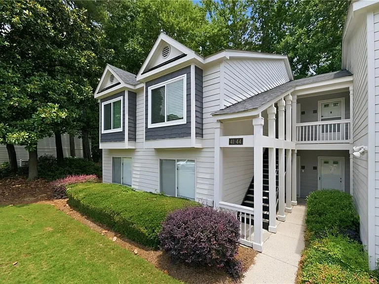 44 Rumson Ct SE — Photo 31