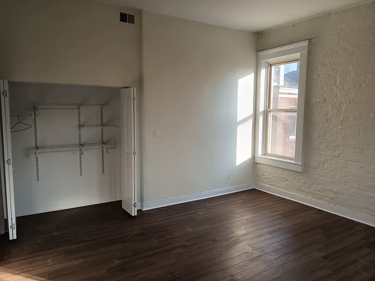 1460 S 6th St #2B — Photo 3