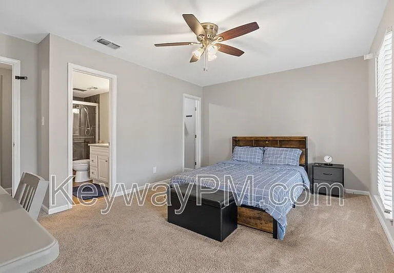 547 Pheasant Run Dr — Photo 6