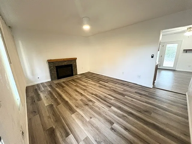 Living&Family room (after) - (repainted and installed new flooring and fan)