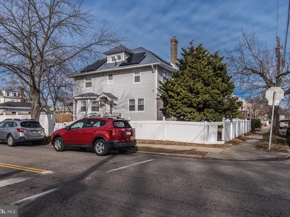 7400 Claridge St, Philadelphia, PA 19111