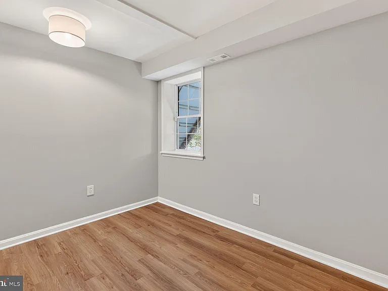 1008 Rittenhouse St NW #15 — Photo 36