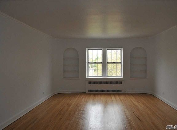 4th image of 32 Hamilton Pl APT L