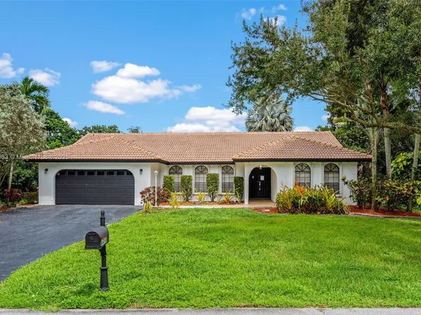 4490 SW 105th Ave, Fort Lauderdale, FL 33328