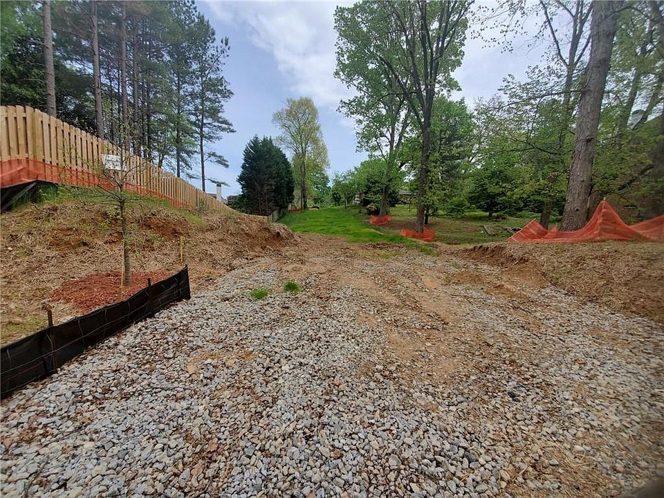 1st image of 1206 Windsor Pkwy NE #97